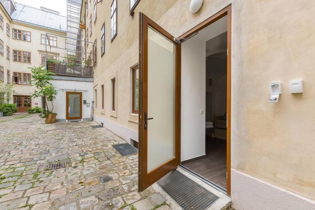 Free Parking I 500 Mbit Wifi I Kingsize Bed Apartment Wien Ngoại thất bức ảnh